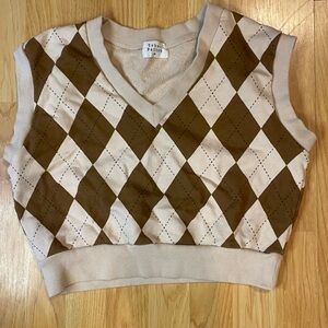 Brown & Cream Argyle Cropped Knit Vest
